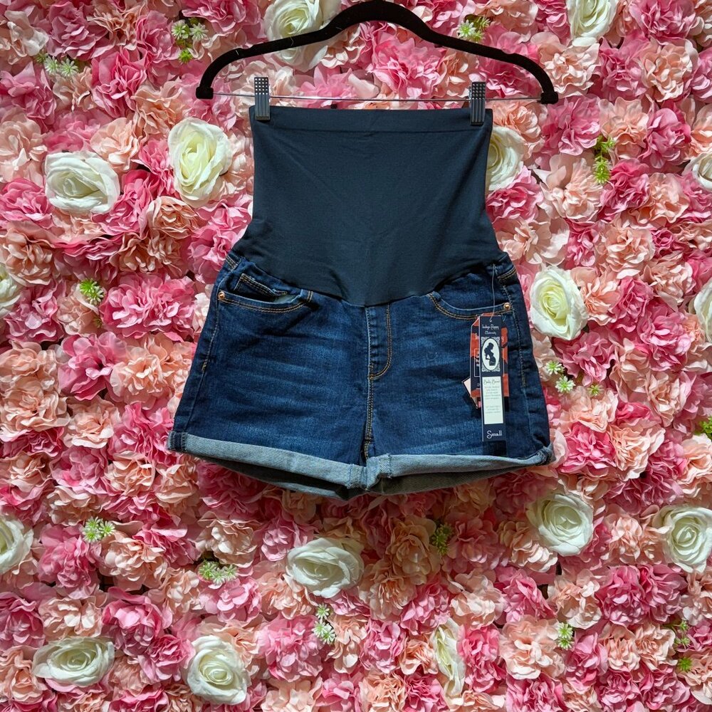 Maternity - jean shorts (Small)
